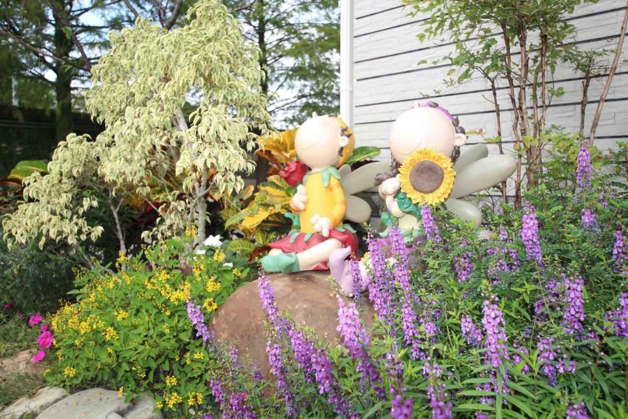 Yilan Pine Villa Homestay Лодун Екстер'єр фото