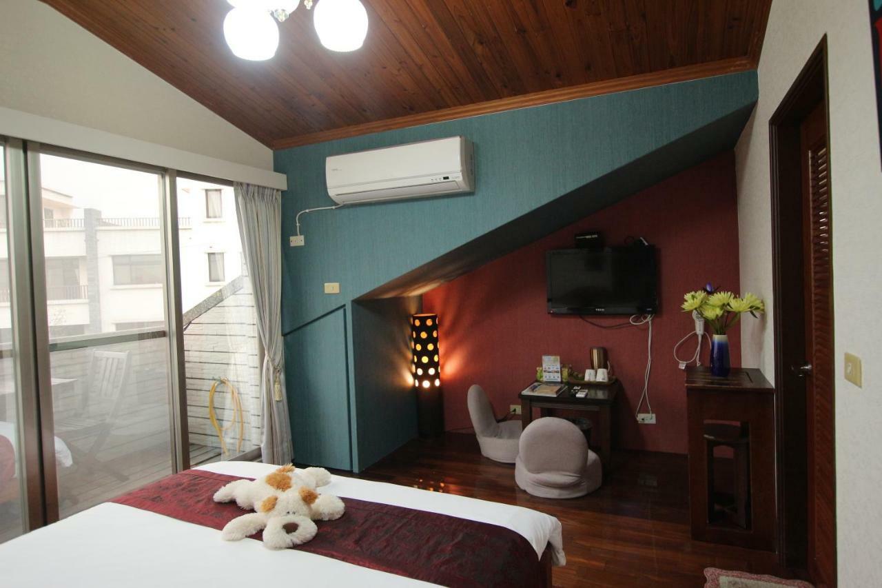 Yilan Pine Villa Homestay Лодун Екстер'єр фото